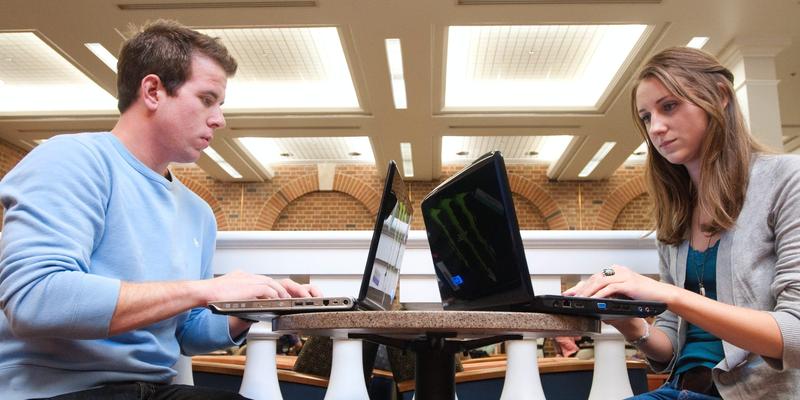 What are MOOCs?